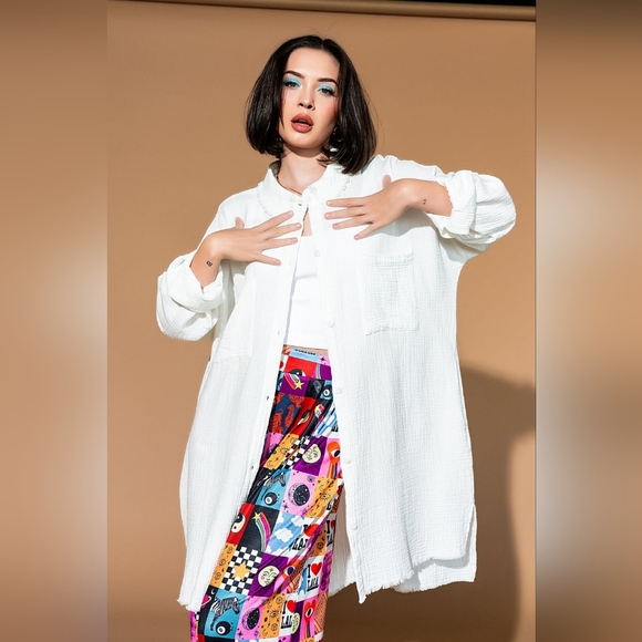 Lala Original Lala Made Me Do It Oversized Button Up in White - Picture 1 of 11